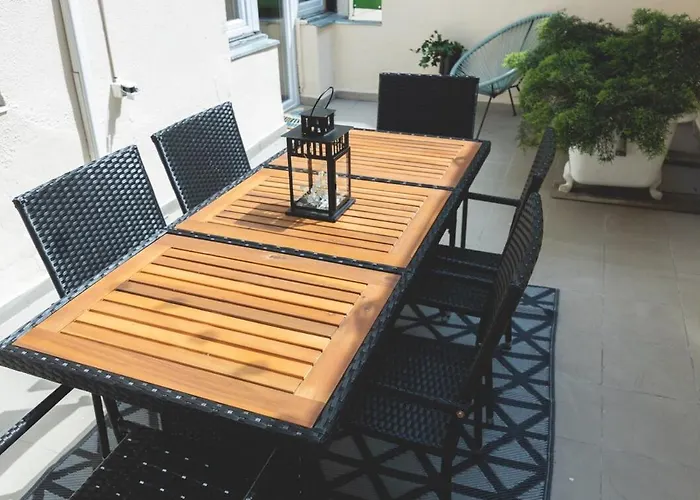 Διαμέρισμα Urban Sun Terrace Oasis At Deak Ferenc Square