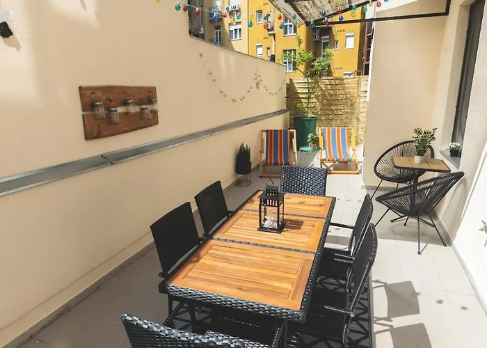 Διαμέρισμα Urban Sun Terrace Oasis At Deak Ferenc Square *